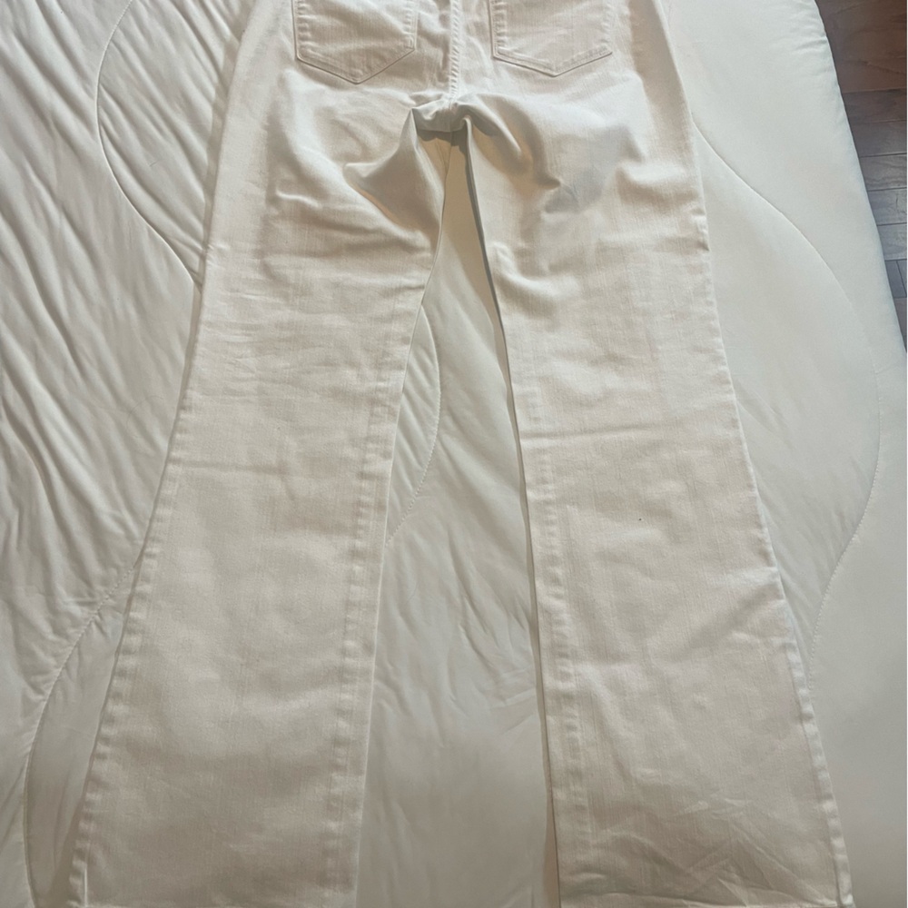 Not Your Daughters Jeans - White NYDJ Lift Tuck Technology Boot Cut Size 8